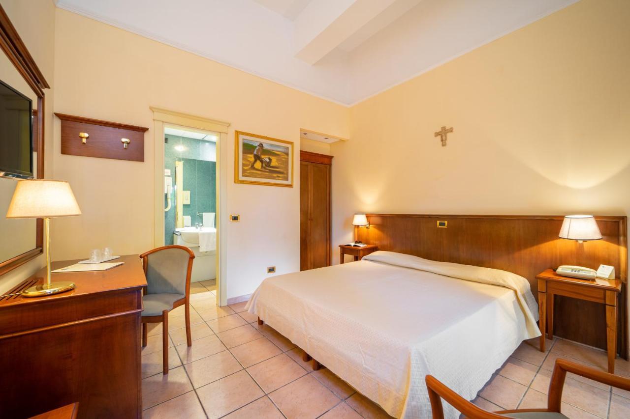 Hotel Santa Lucia Parghelia Exterior photo