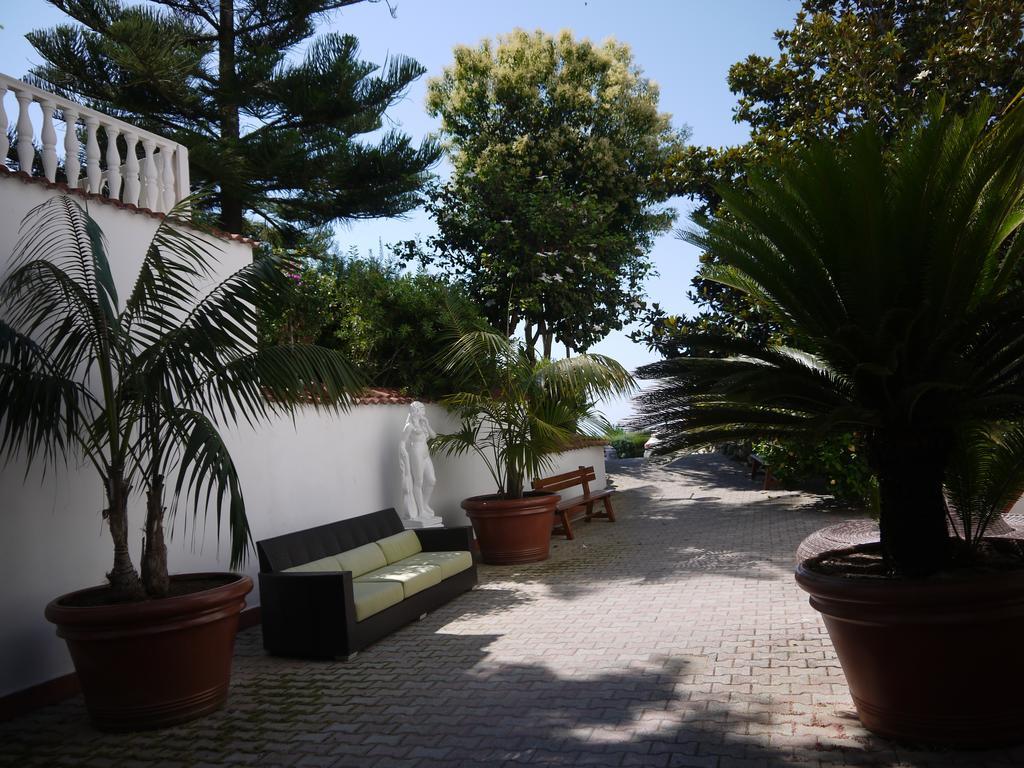 Hotel Santa Lucia Parghelia Exterior photo